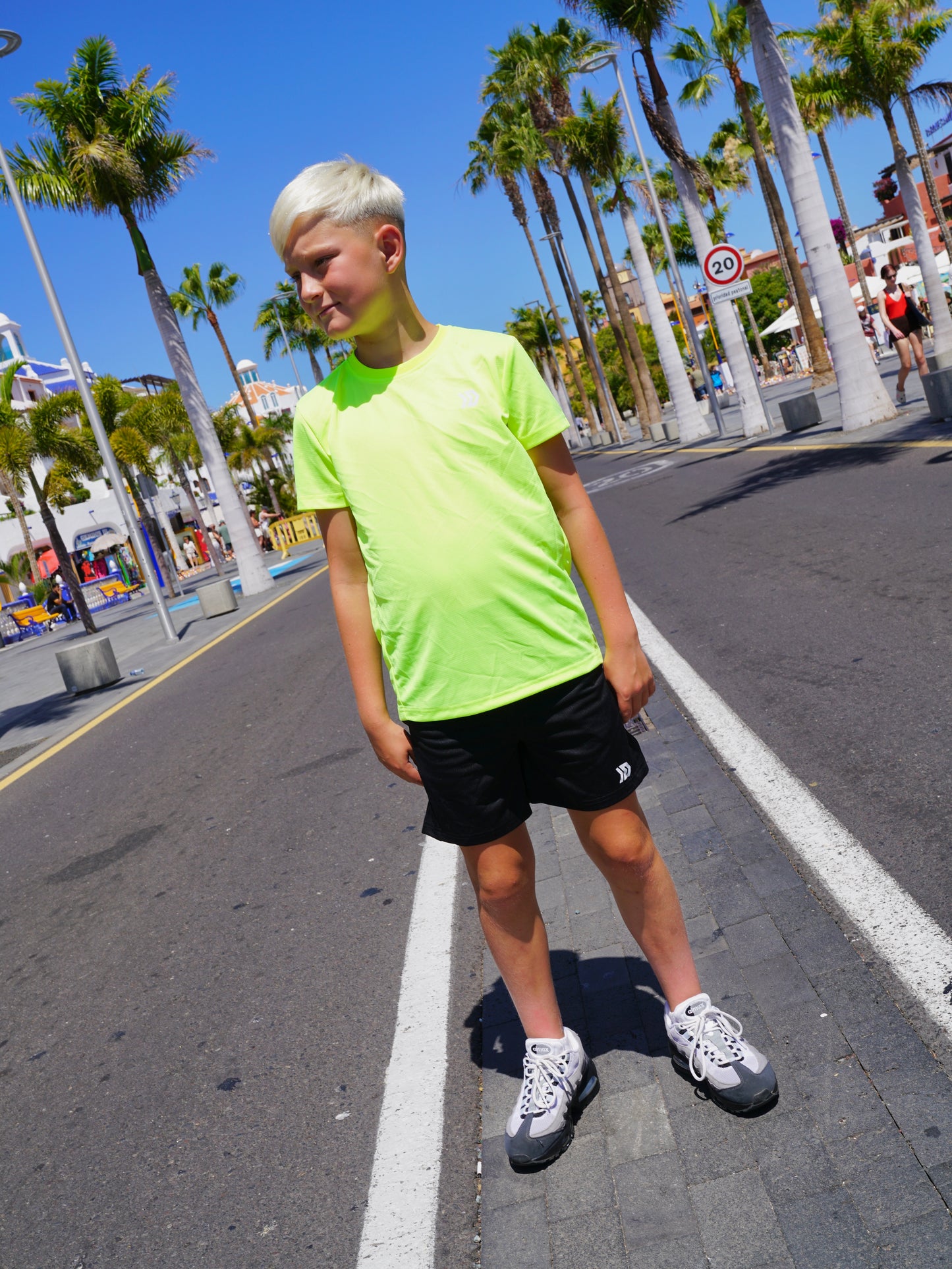 Active Set - Volt / Black (Junior)