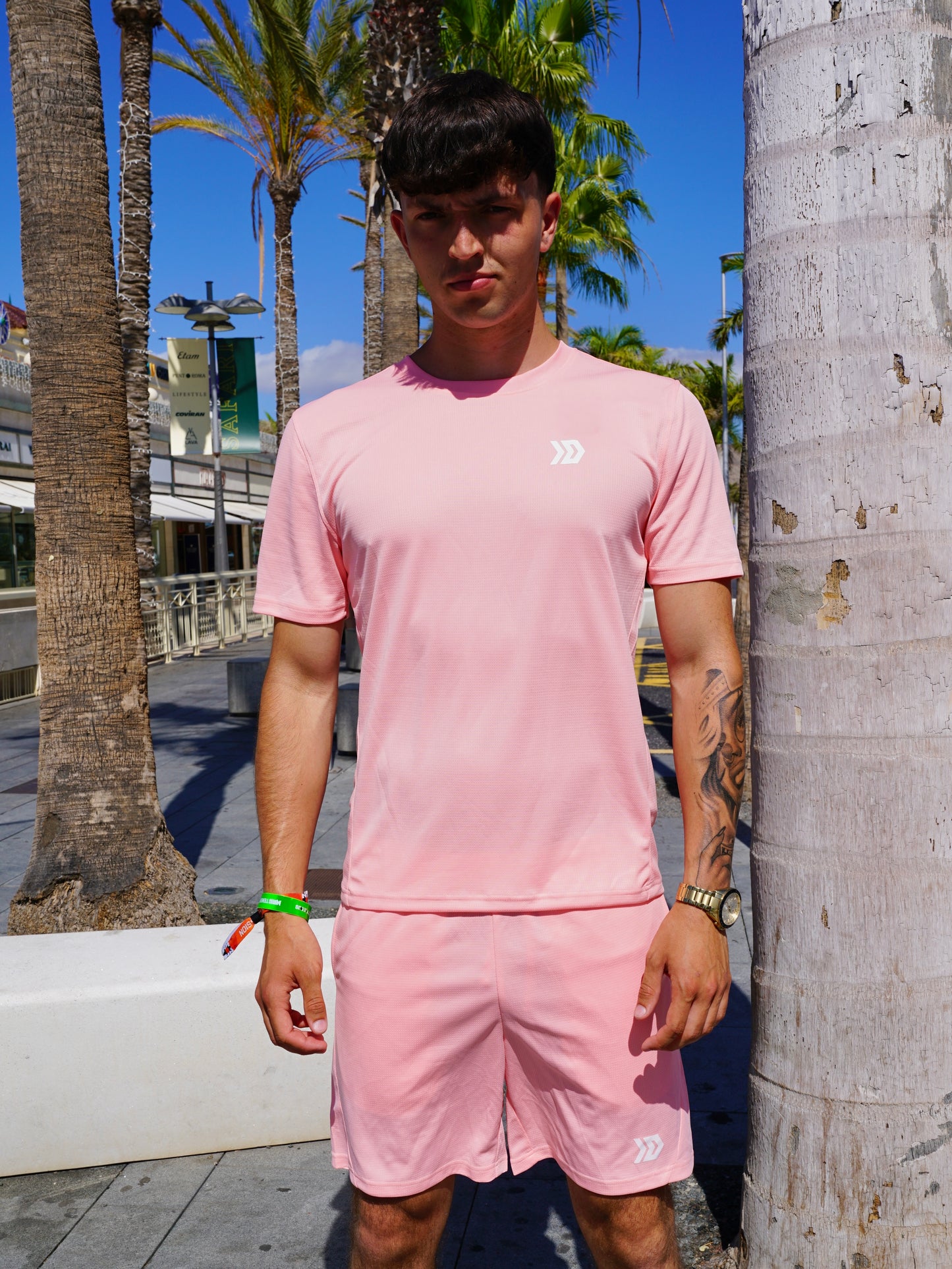 Active Shorts - Pink Foam