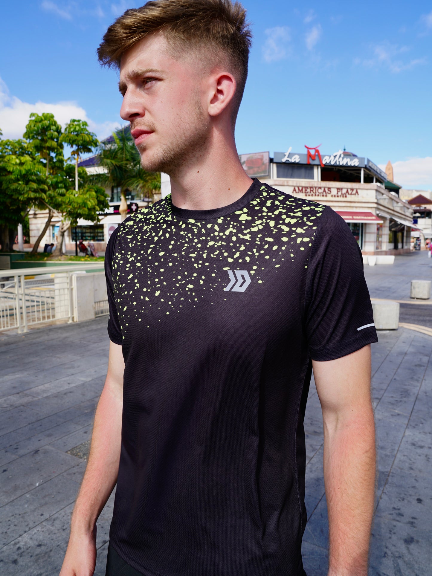 Splatter T-shirt - Black/Neon