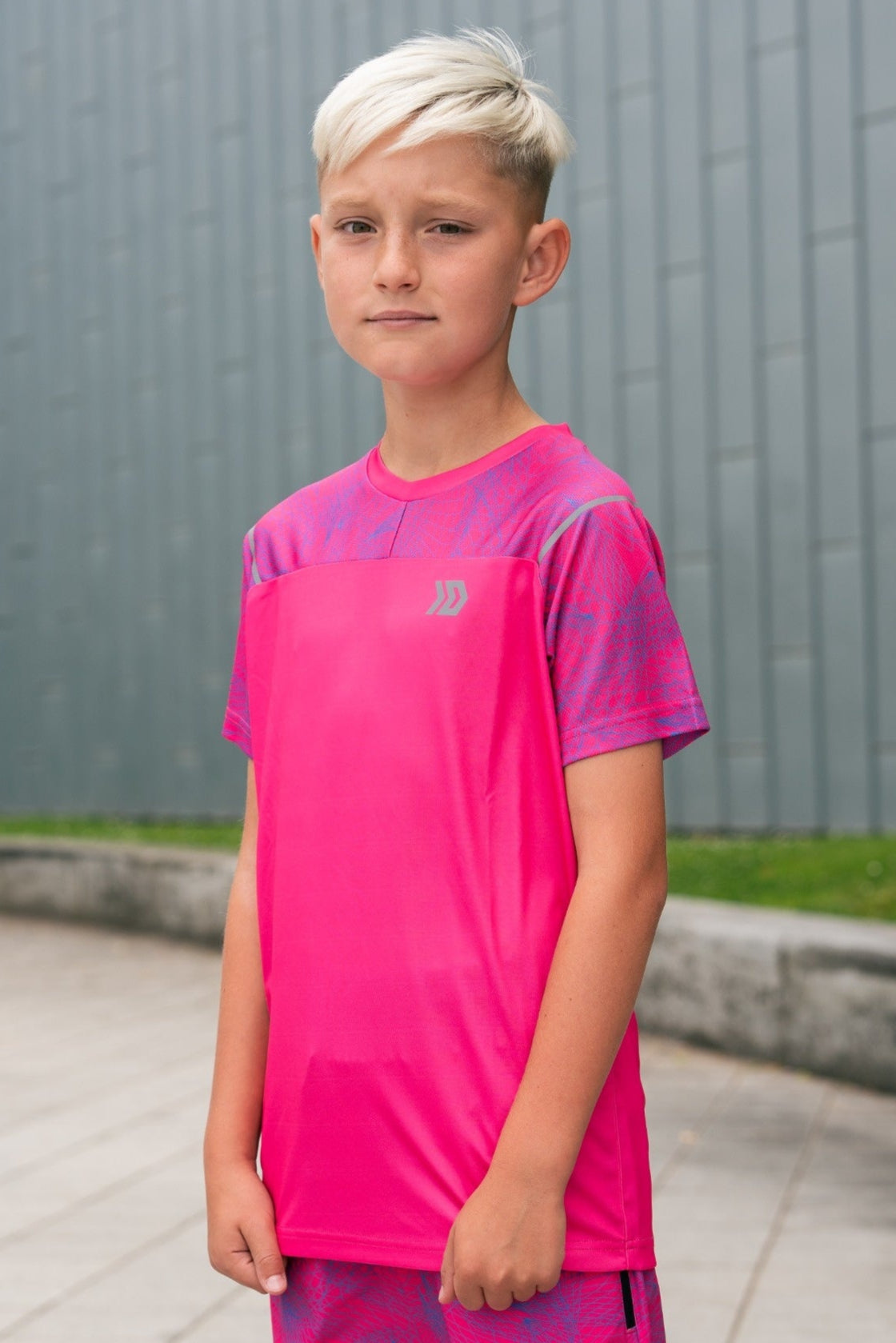 Juniors Hyperweb T-shirt - Pink