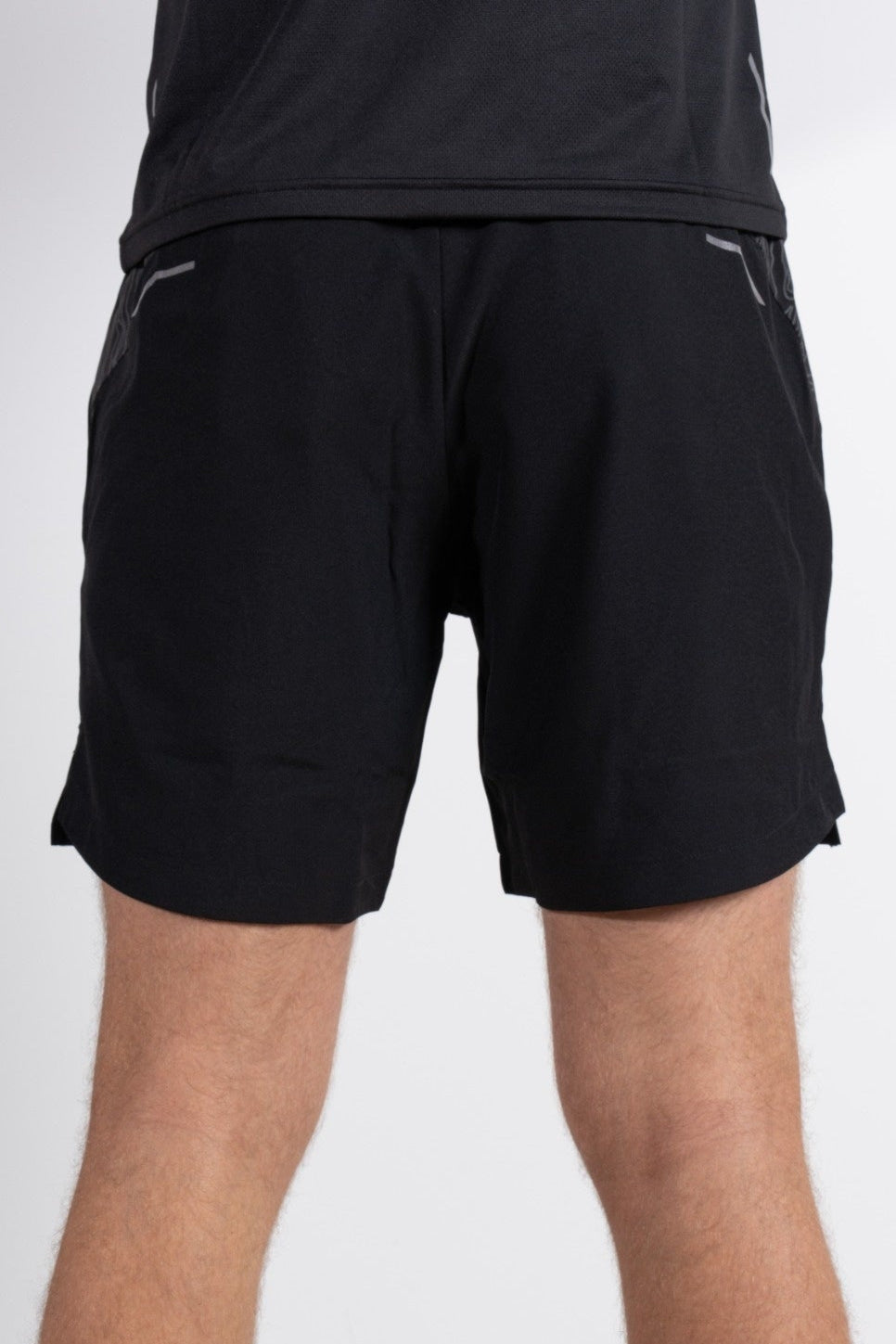 Aura Shorts - Black